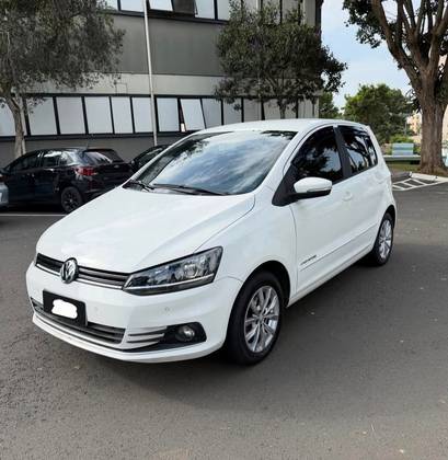 VOLKSWAGEN FOX 1.0 MI COMFORTLINE 8V FLEX 4P MANUAL